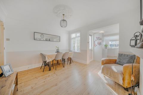 13 Park Road, Caterham, CR3 5TB