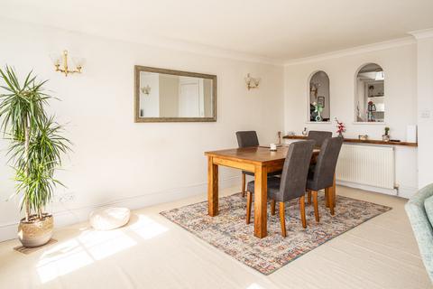 3 bedroom apartment for sale, Cavendish Crescent, Bath, BA1