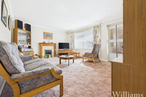undefined, Corfe Close, Aylesbury HP21