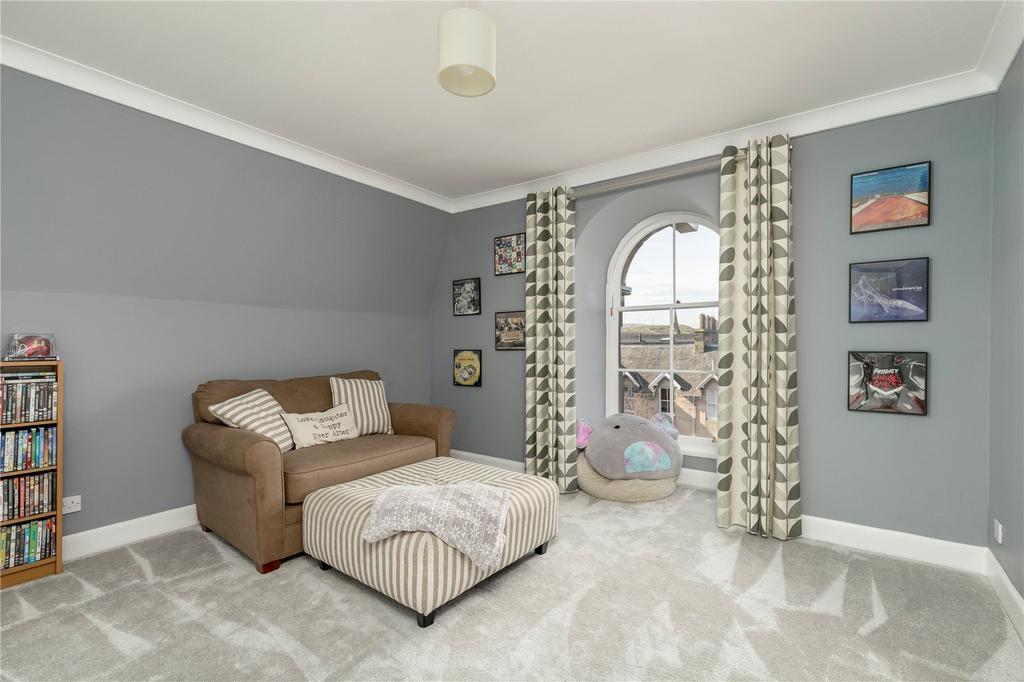 Bedroom/Playroom