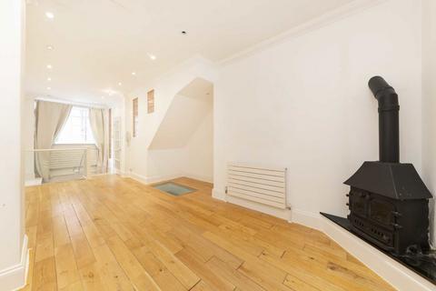 2 bedroom semi-detached house to rent, New End, London NW3
