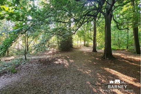 Land for sale, Great Missenden, Buckinghamshire, HP16