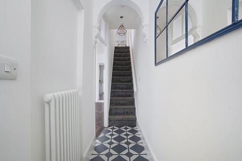 24 Vicarage Road, Halling, Rochester, ME2 1BE