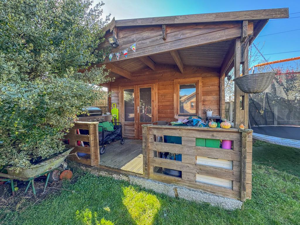 Lof cabin
