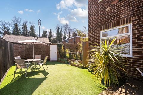 68 Colston Avenue, Carshalton, SM5 2NU