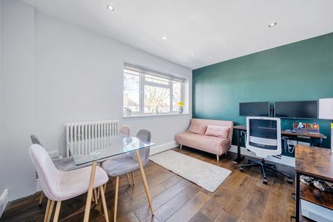 68 Colston Avenue, Carshalton, SM5 2NU