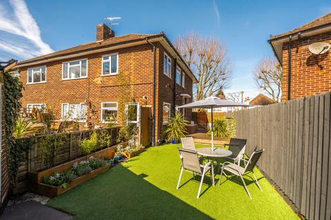 68 Colston Avenue, Carshalton, SM5 2NU