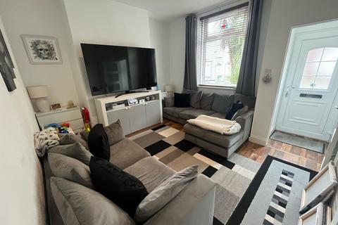 2 bedroom terraced house for sale, Queens Road, Chadderton OL9