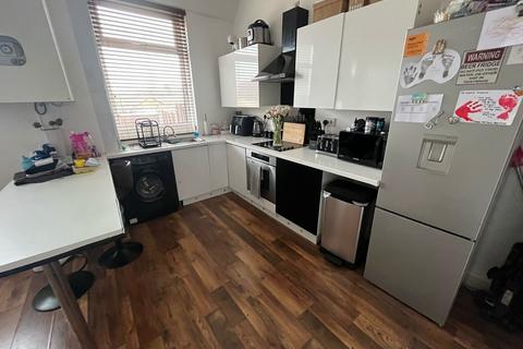 2 bedroom terraced house for sale, Queens Road, Chadderton OL9