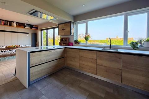 4 bedroom detached house for sale, Hantone Hill, Bathampton, Bath
