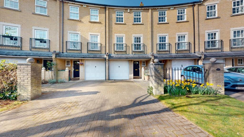 78-The-Crescent-Littlemore-03252025 083837