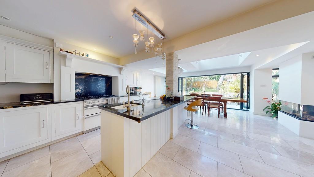 The-Crescent-Littlemore-03252025 091641