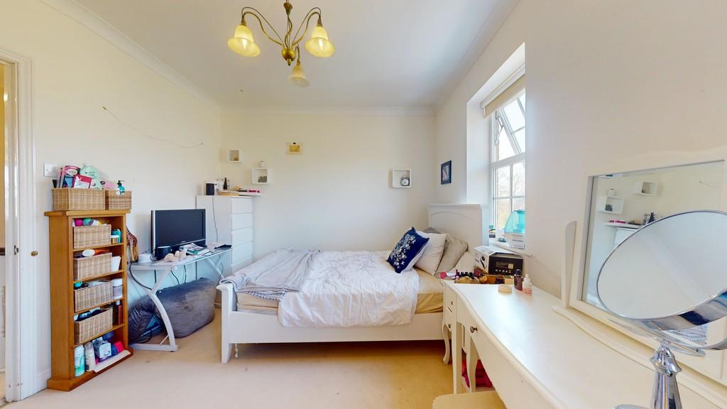 The-Crescent-Littlemore-03252025 090314