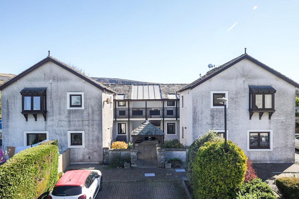 3 Chestnut Court