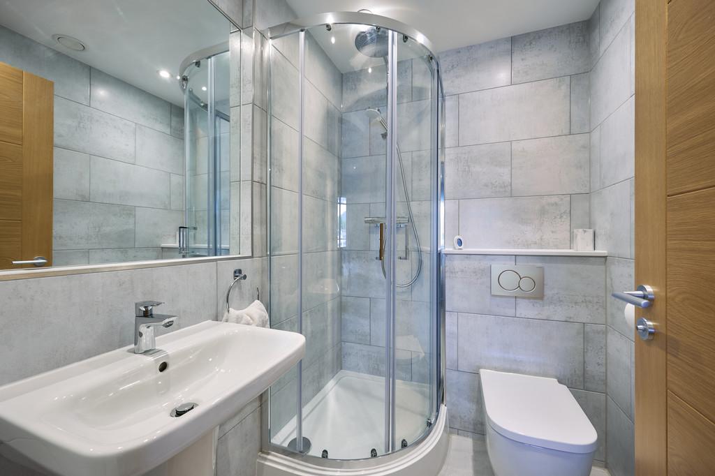 Ensuite Shower Room