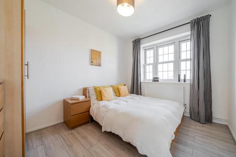 Flat 17, Lerwick House Usk Road, London, SW11 2RR