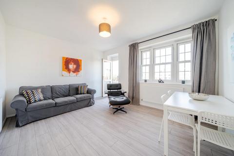 Flat 17, Lerwick House Usk Road, London, SW11 2RR