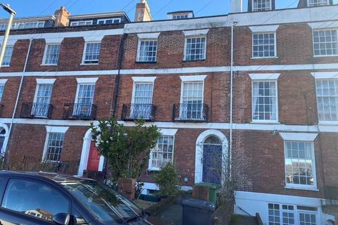 Flat 2, 14 Oxford Road, Exeter, EX4 6QU