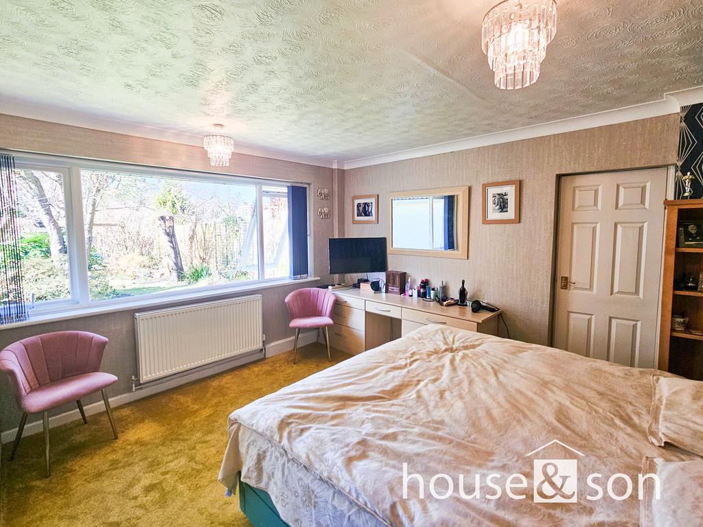 Master bedroom Phone