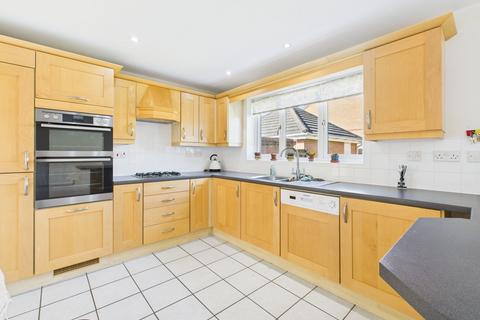 2 Campbell Close, Towcester, NN12 7AW