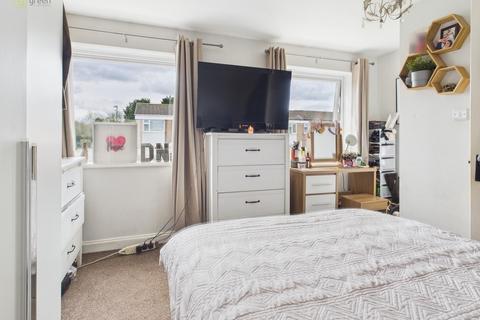 17 Tamar Drive, Birmingham, B36 0SR