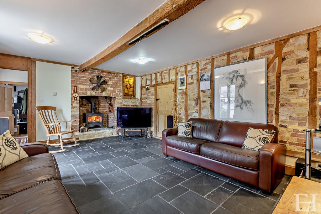 8637094-interior WM01-800