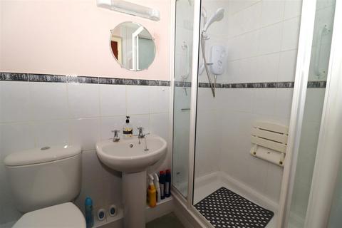 1 bedroom retirement property for sale, Terminus Road, Bexhill-On-Sea