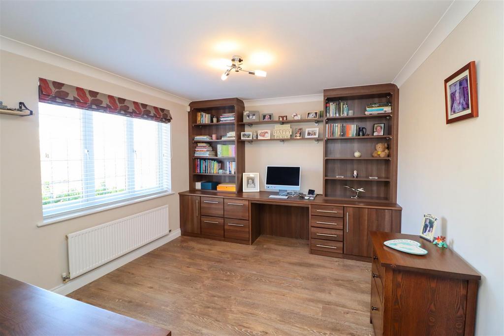 Dining Room/Study