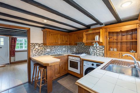 2 bedroom cottage for sale, Brockham Green, Brockham