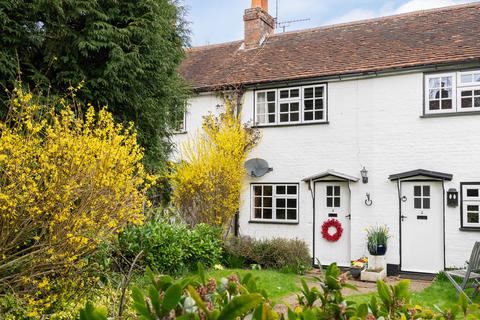 2 bedroom cottage for sale, Brockham Green, Brockham
