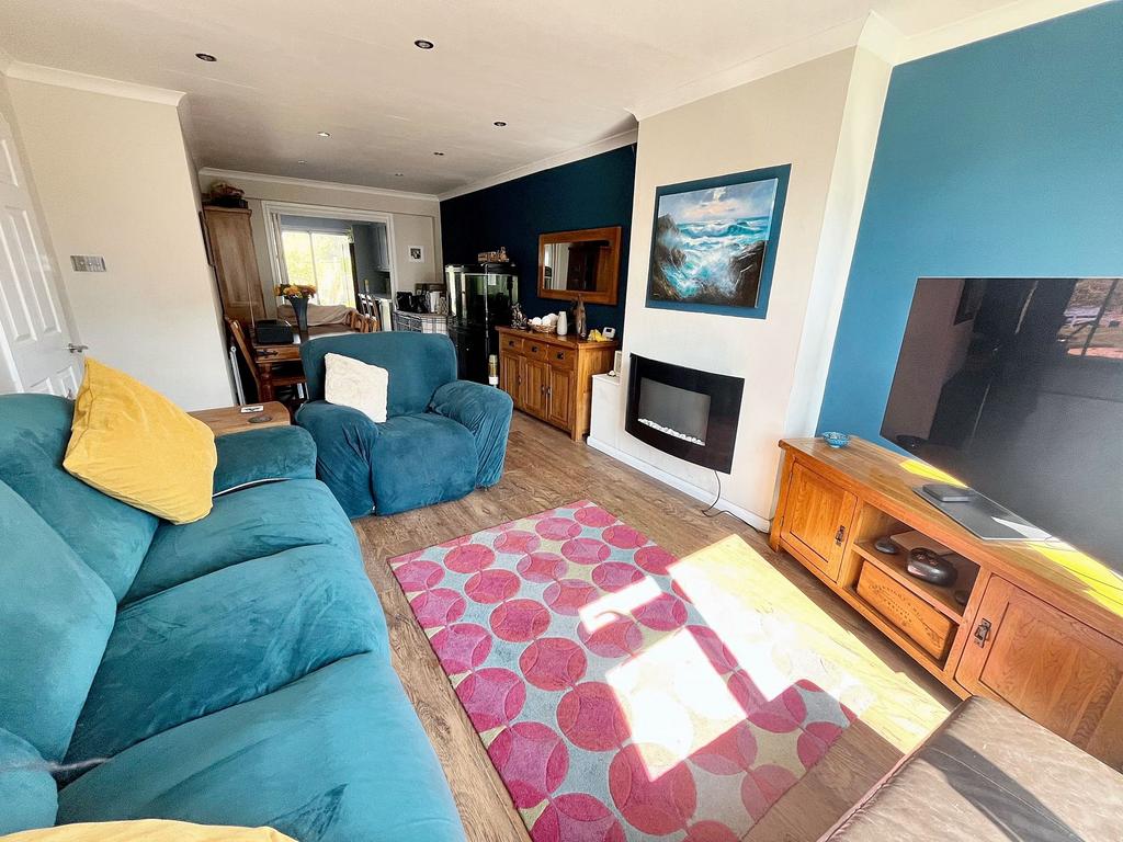 Living Room / Diner