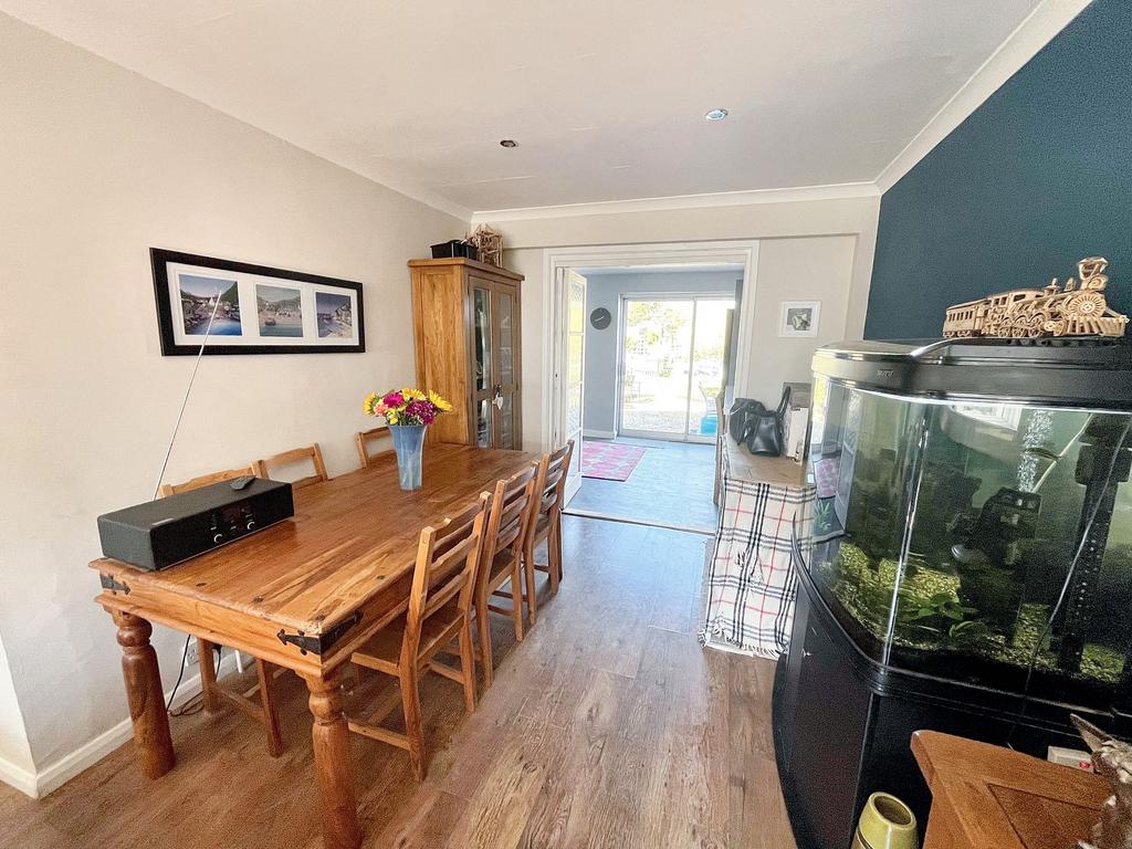 Living Room / Diner