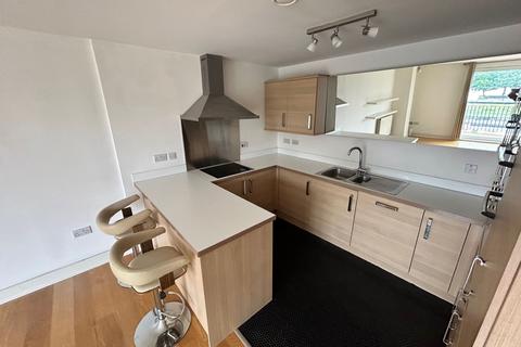 2 bedroom apartment for sale, Canal Road, Gravesend, DA12