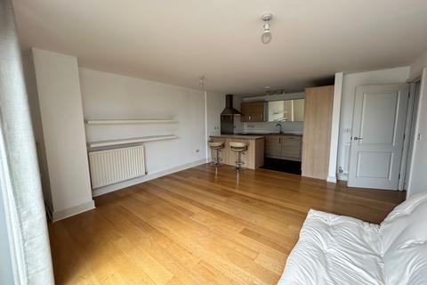 2 bedroom apartment for sale, Canal Road, Gravesend, DA12