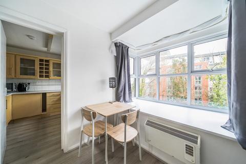20 Carmel Close, Woking, GU22 7XQ
