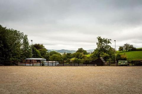 1 bedroom equestrian property to rent, Halsway , Taunton