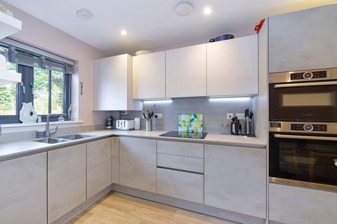 38 Cherry Tree Lane, Ewhurst, Cranleigh, GU6 7GG
