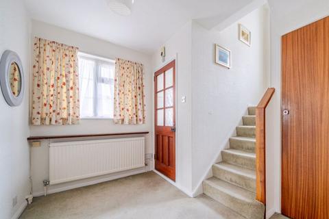 7 Raglan Court, South Croydon, CR2 6NT