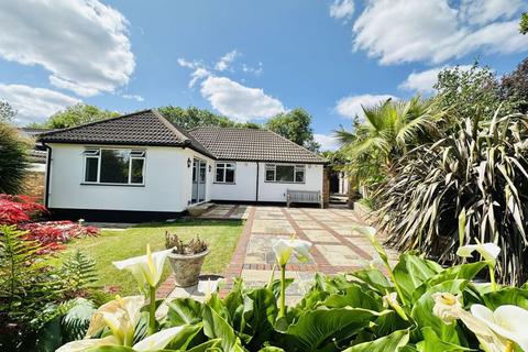 3 bedroom bungalow for sale, Meadow Walk, The Orchard, Ewell