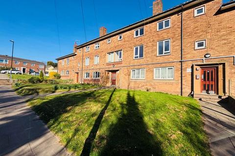 2 bedroom apartment for sale, Woodington Road, Sutton Coldfield, B75 7PY
