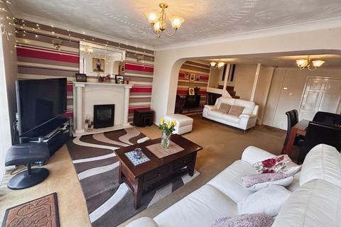 3 bedroom detached house for sale, Andrew Gardens, Handsworth, Birmingham, B21 9PN