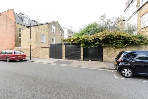 undefined, Beaconsfield Walk, Parsons Green, London, SW6