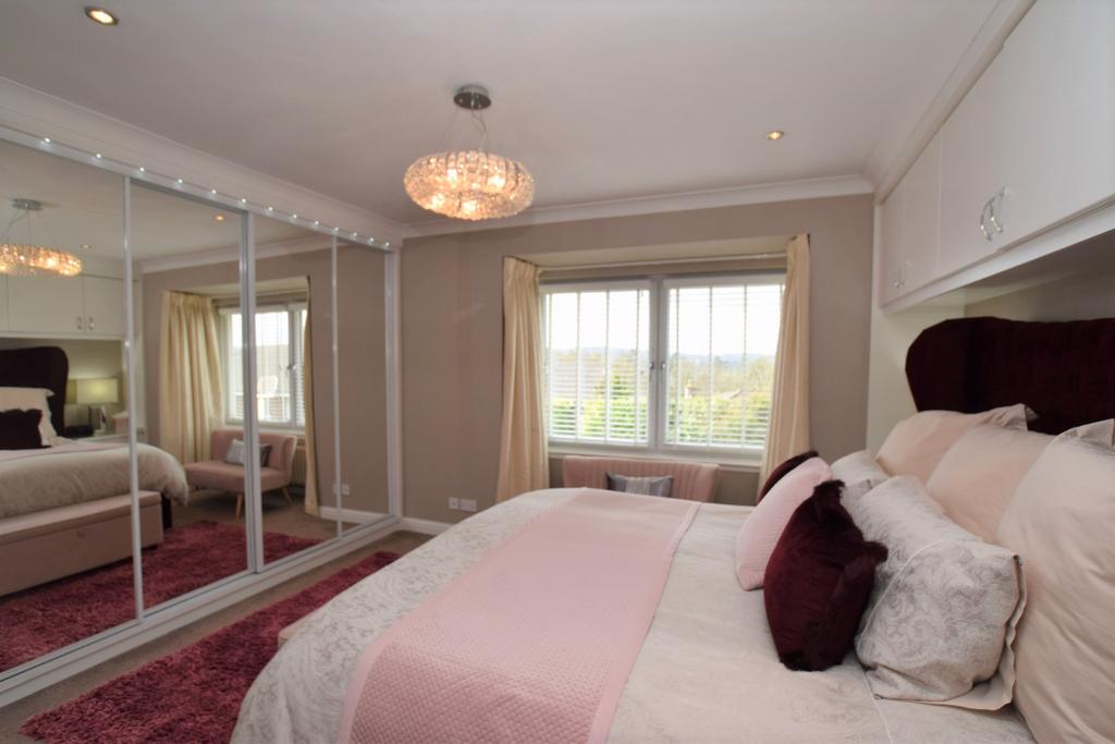 6 Turnberry Avenue, Dumfries, DG1 4 GY - Grieve Gri