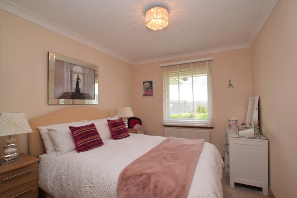 6 Turnberry Avenue, Dumfries, DG1 4 GY - Grieve Gri