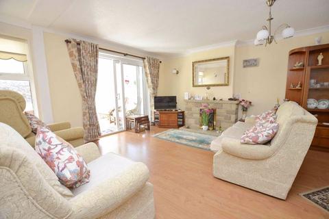 2 bedroom detached bungalow for sale, FOX TOR CLOSE HOOKHILLS PAIGNTON