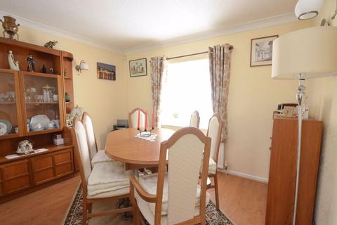 2 bedroom detached bungalow for sale, FOX TOR CLOSE HOOKHILLS PAIGNTON