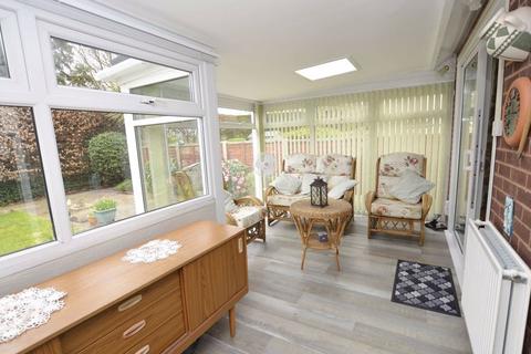 2 bedroom detached bungalow for sale, FOX TOR CLOSE HOOKHILLS PAIGNTON