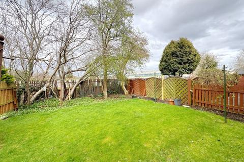 42 Curling Crescent, Glasgow, G44 4QH