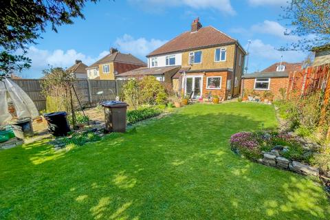 3 bedroom semi-detached house for sale, Markham Road, Luton, Bedfordshire, LU3 2BS