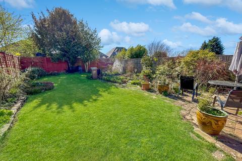 3 bedroom semi-detached house for sale, Markham Road, Luton, Bedfordshire, LU3 2BS